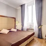 939 Hotel 3*