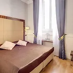 939 Hotel 3*