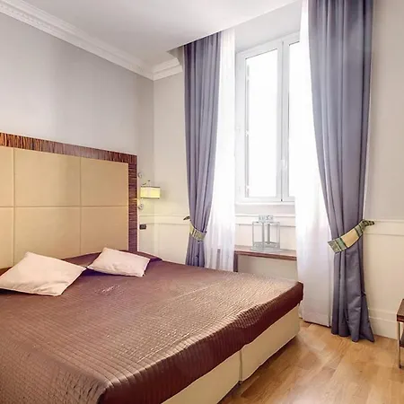 マーカス ホテル 3*