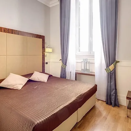 マーカス ホテル 3*