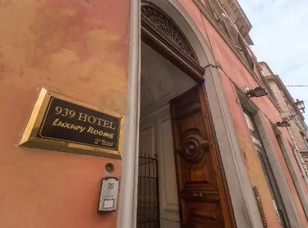 Hotel 939